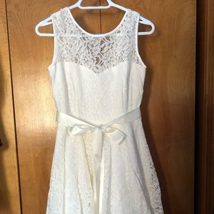 Worn once from David’s bridal